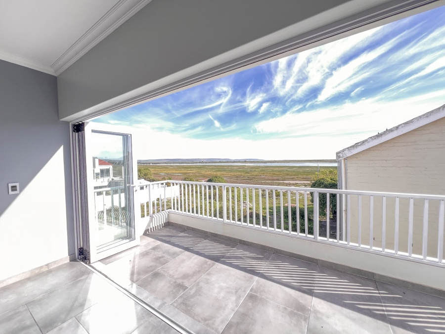 3 Bedroom Property for Sale in Port Owen Western Cape